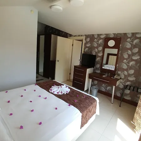 Club Turca Hotel 4*